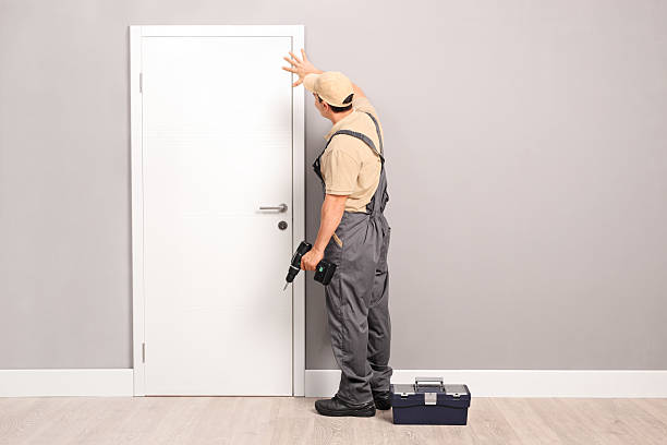 professional door-opening service